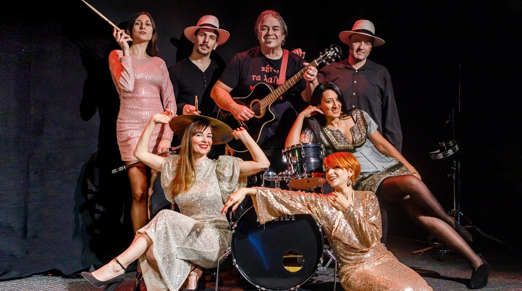 «Ζήτω τα λαϊκά κορίτσια!» στο Theater of the No