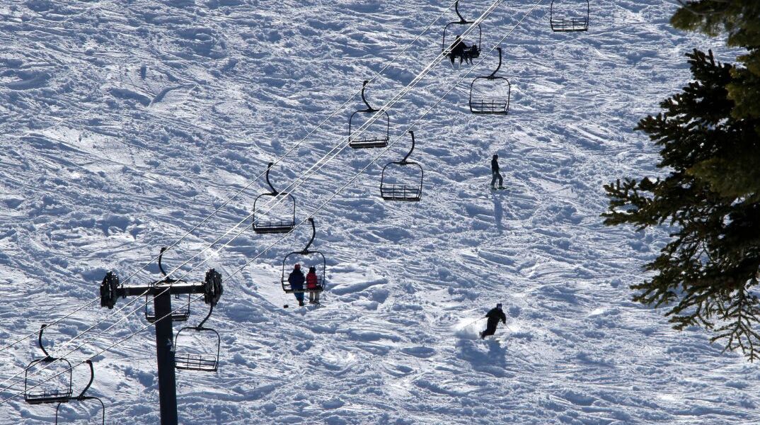 Καλιφόρνια: Τουλάχιστον οκτώ νεκροί από χιονοστιβάδα στη Σιέρα Νεβάδα 