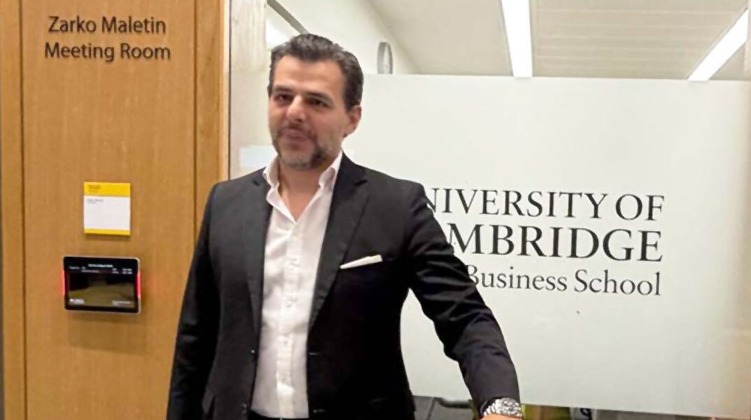 Βασίλης Αποστολόπουλος