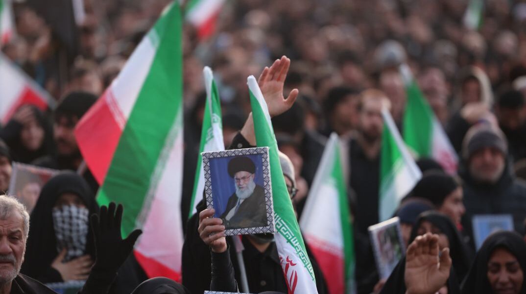 Ισορροπία τρόμου: Πώς είναι η κατάσταση αυτή τη στιγμή σε Ιράν και Ισραήλ μετά την εξόντωση του Χαμενεΐ