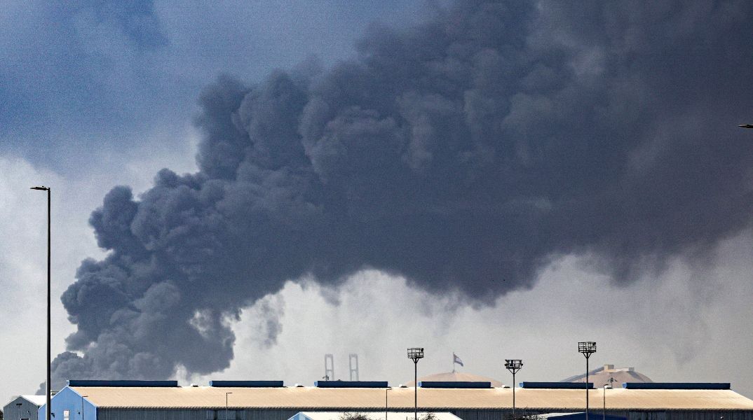 Συγκλονίζουν οι μαρτυρίες Ελλήνων στο Ντουμπάι - «Πετάξαμε για Ελλάδα αλλά μας αναχαίτισαν ιρανικά μαχητικά»