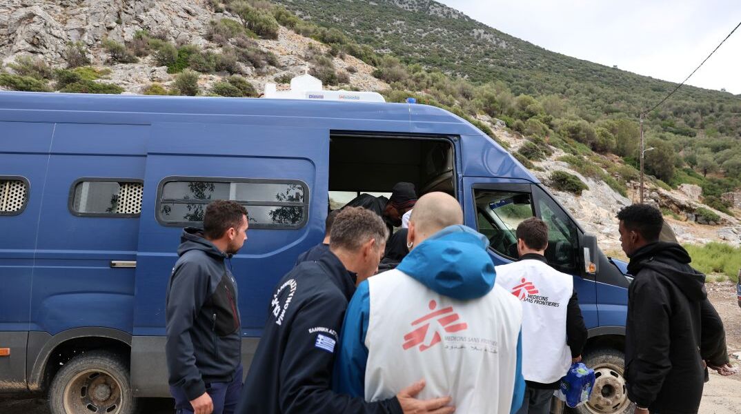 Διάσωση μεταναστών