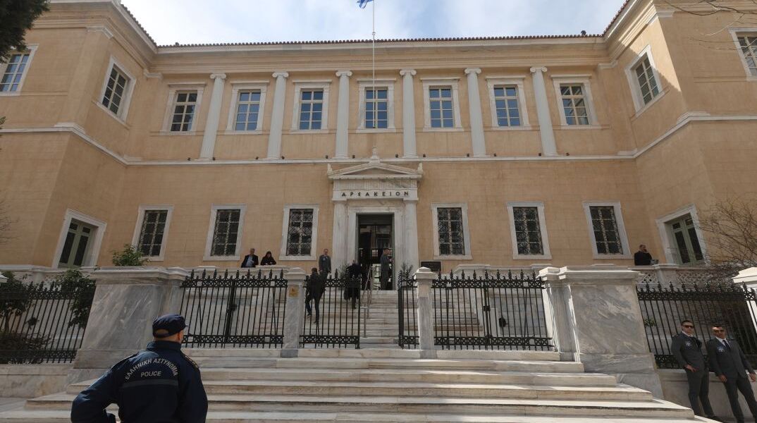 To ανακαινισμένο Συμβούλιο της Επικρατείας στο μέγαρο Αρσακείου