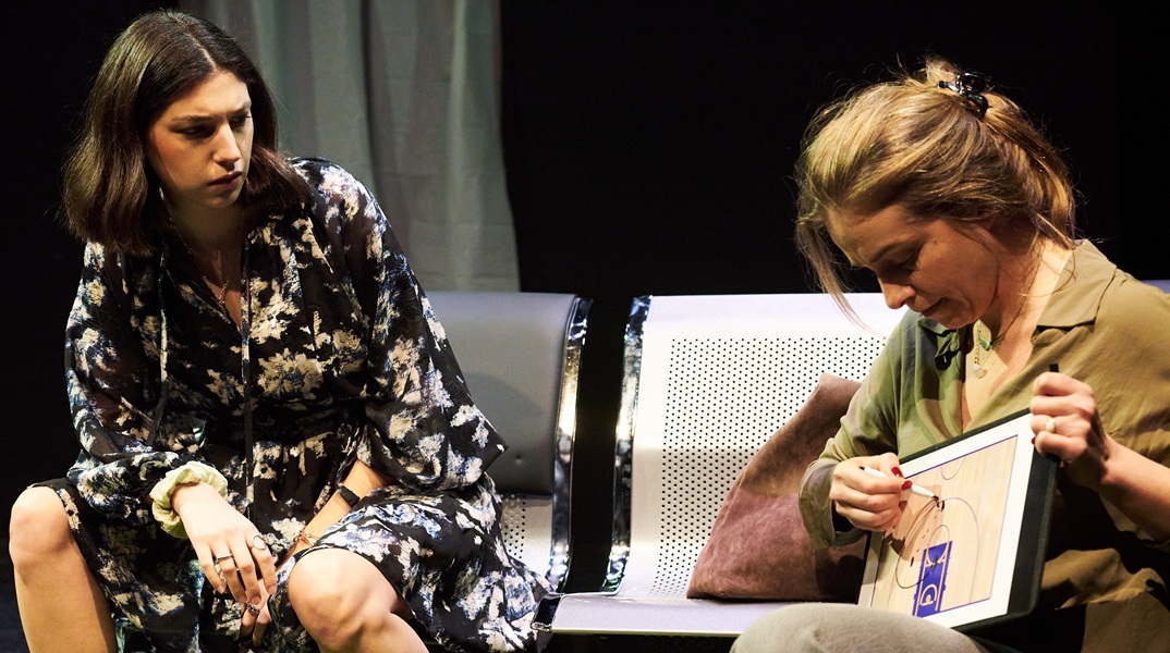 «Τα κορίτσια δεν πρέπει να παίζουν ποδόσφαιρο», Μικρός Κεραμεικός