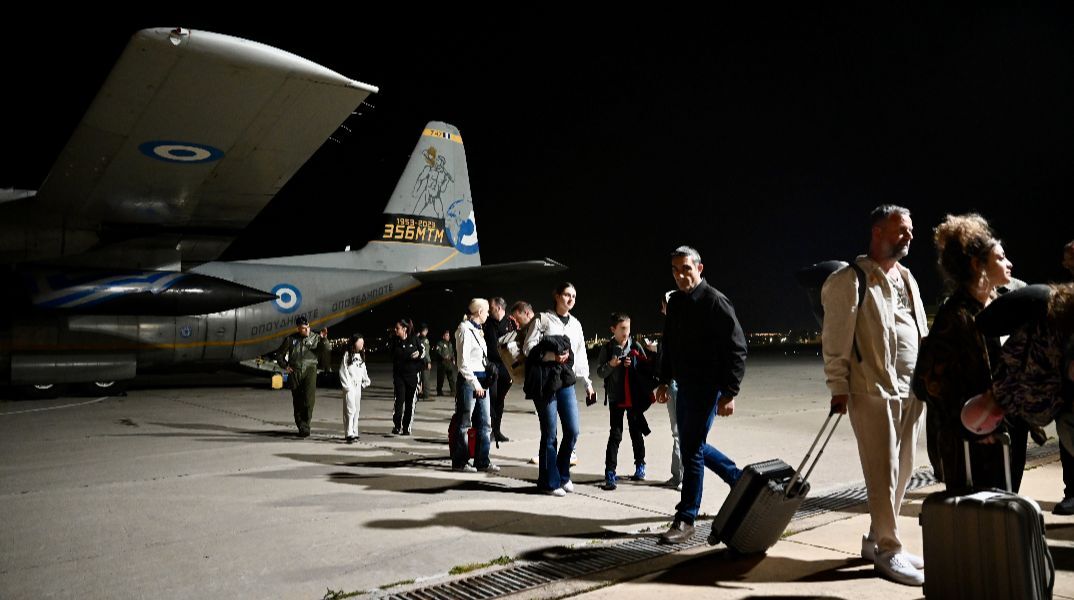 162 Έλληνες επέστρεψαν στις 3 και 4 Μαρτίου σε ελληνικό έδαφος