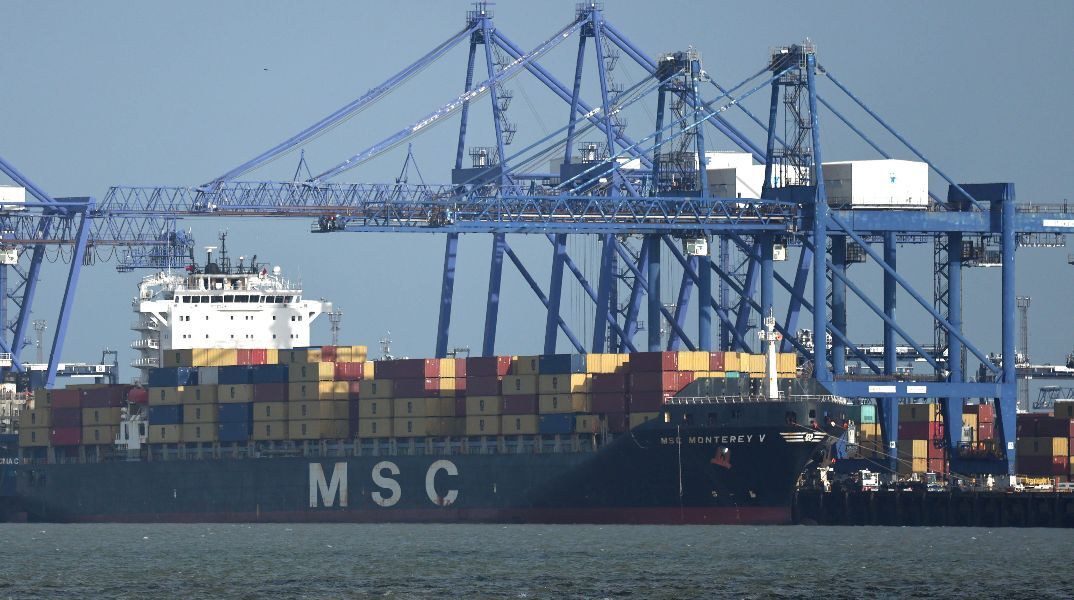 Reuters: Το Ιράν έχει ποντίσει περίπου 12 νάρκες στο Στενό του Ορμούζ