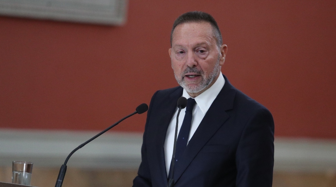 Γιάννης Στουρνάρας