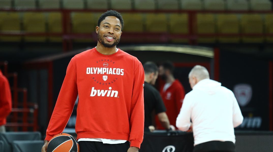 Οι πέντε παίκτες που δεν έχουν δικαίωμα συμμετοχής στο Ολυμπιακός-Φενέρμπαχτσε