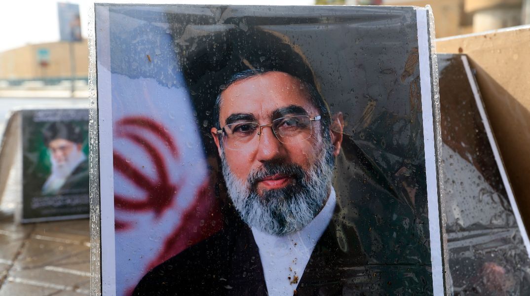 Ηχητικό ντοκουμέντο της Telegraph: Πώς ο Μοτζτάμπα Χαμενεΐ γλίτωσε τον θάνατο για δευτερόλεπτα