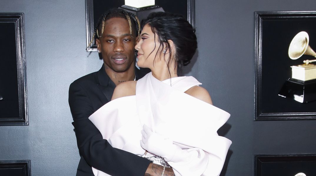 Μπηχτή με το γάντι: Ο Τράβις Σκοτ τρολάρει τον Σαλαμέ που έμεινε άνευ Όσκαρ 