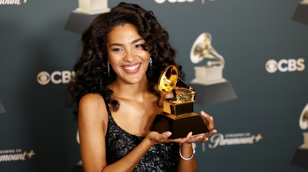 Ολίβια Ντιν: Ποιά είναι η soul φωνή που σάρωσε τα φετινά Grammy;