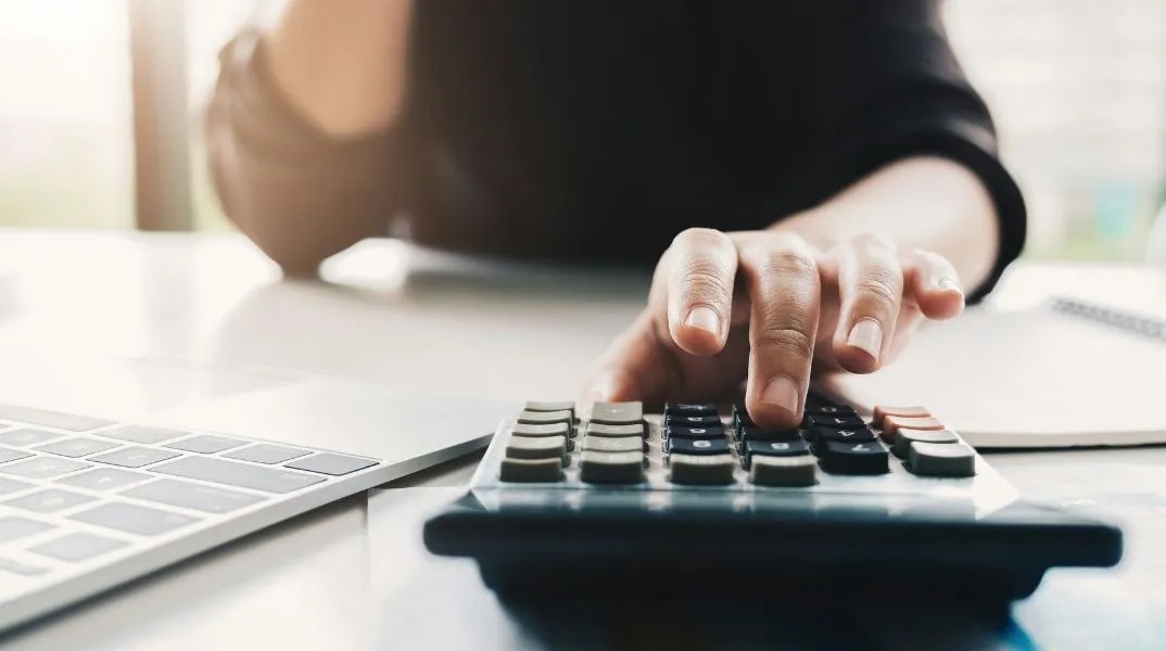 Απεργία σήμερα για τους εργαζόμενους στις φορολογικές και κτηματικές υπηρεσίες