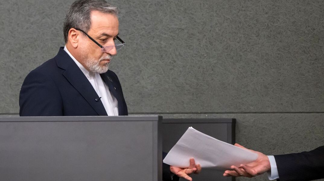 Ο υπουργός Εξωτερικών του Ιράν, Αμπάς Αραγτσί