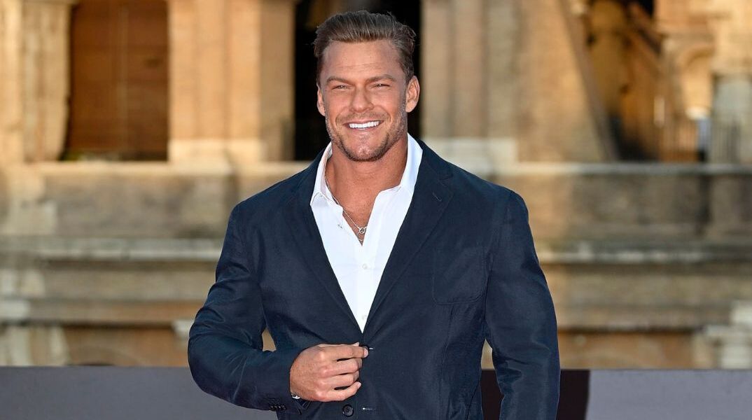 O άγριος καβγάς του Άλαν Ρίτσον με γείτονα καταγράφηκε σε bodycam