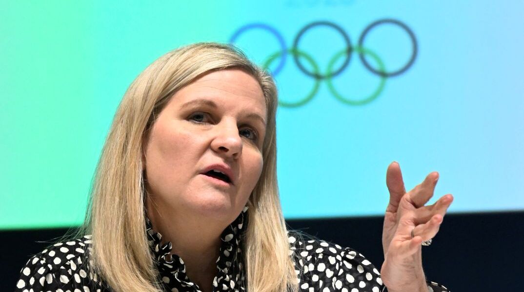 H πρόεδρος της ΔΟΕ, Κίρστι Κόβεντρι