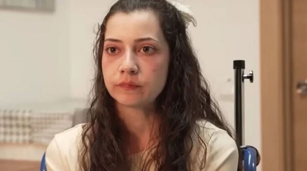 H 25χρονη Νοέλια Καστίγιο