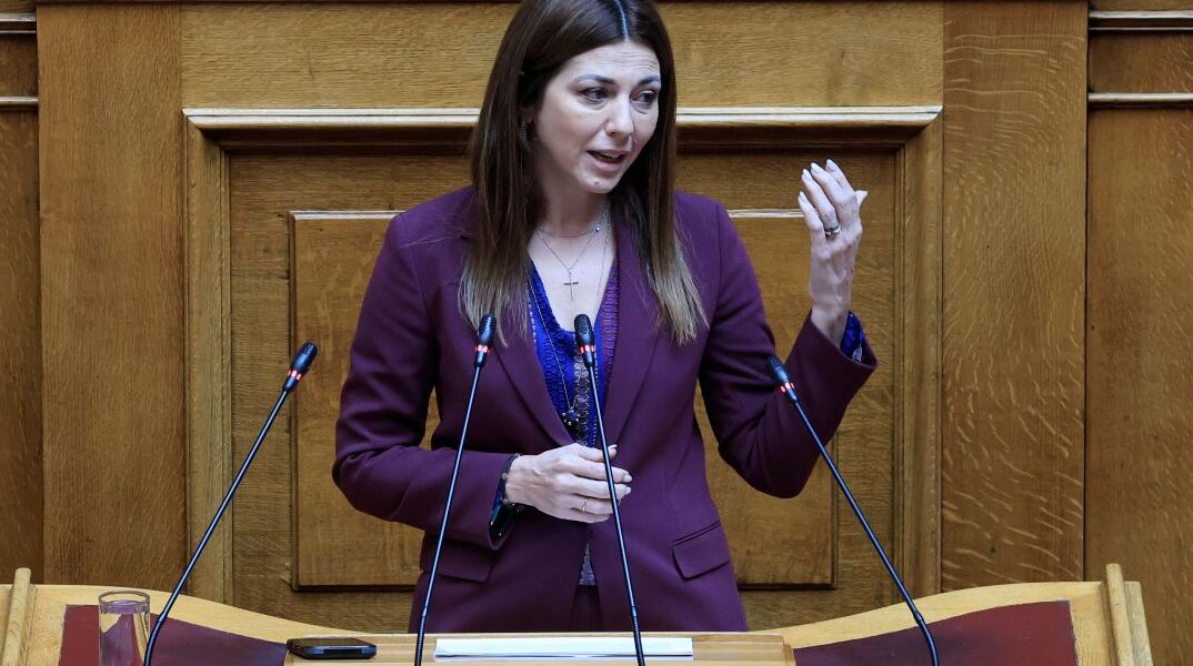 H Σοφία Ζαχαράκη στη συζήτηση για την ΑΣΠΤ στη Βουλή