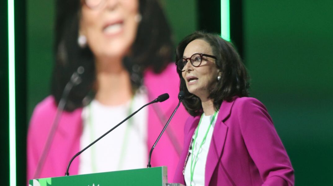 Διαμαντοπούλου από το Συνέδριο: «Το ΠΑΣΟΚ δεν είναι συμπλήρωμα»