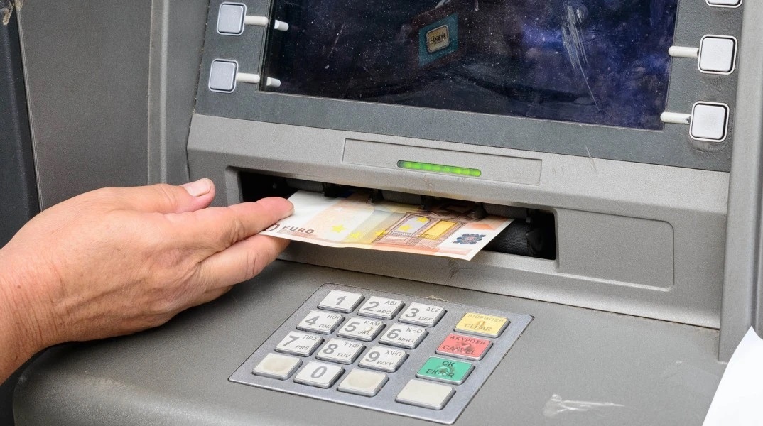 ΑΤΜ, αναληψη χρηματων