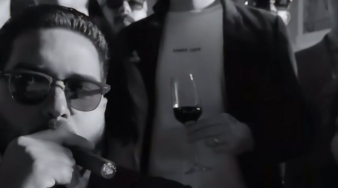 Ο Σάντρο Κάστρο, με πούρο στο στόμα