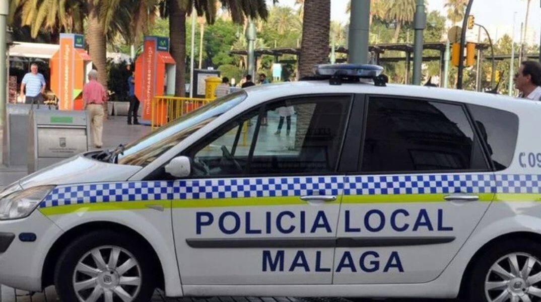 Μάλαγα: Ληστής με ματσέτα έγινε… περίγελος όταν οι εργαζόμενοι νόμιζαν ότι κάνει πλάκα