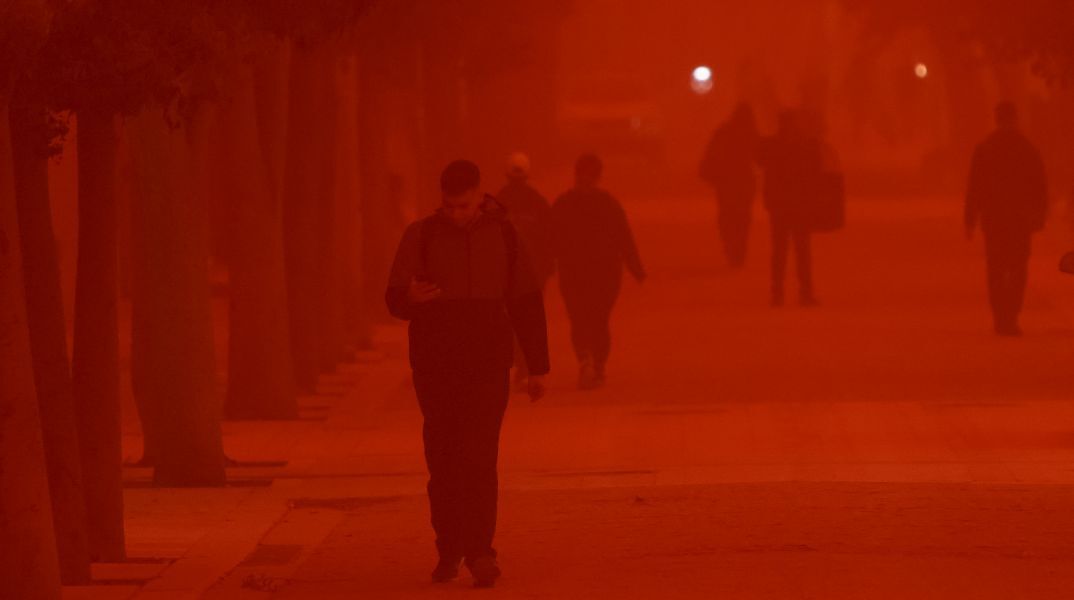 Κρήτη: Ιστορικό ρεκόρ αφρικανικής σκόνης - Οι συγκεντρώσεις ξεπέρασαν 75 φορές το όριο ασφαλείας