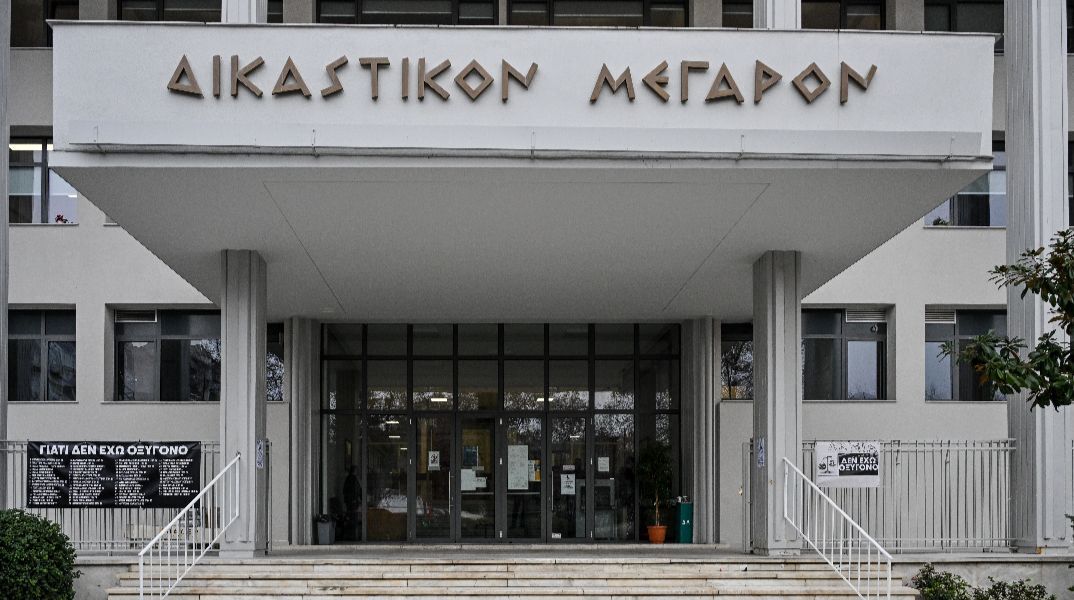 Τέμπη: Στον «αέρα» η δίκη για τα βίντεο - Αποχή θα δηλώσει η πρόεδρος του δικαστηρίου