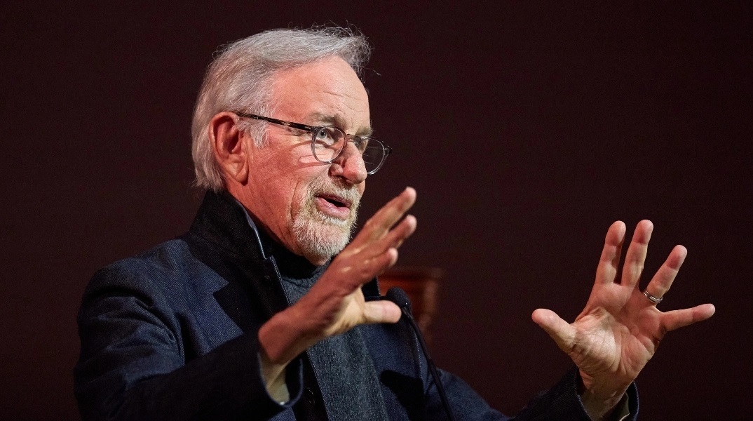 Σπίλμπεργκ μιλά για το μυστήριο των εξωγήινων: «Δεν μπορώ να φανταστώ ότι είμαστε μόνοι εκεί έξω»