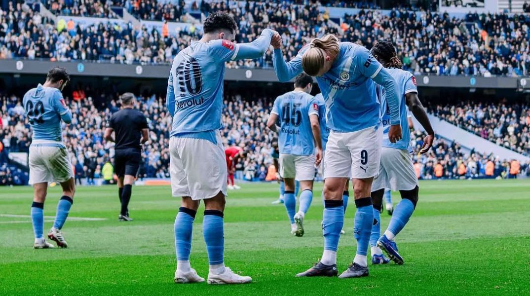 Μάντσεστερ Σίτι-Λίβερπουλ 4-0: Με…τυφώνα Χάαλαντ στους «4» του κυπέλλου Αγγλίας