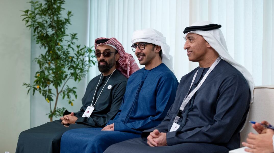 Τα μέλη του προεδρικού συμβουλίου των Ηνωμένων Αραβικών Εμιράτων