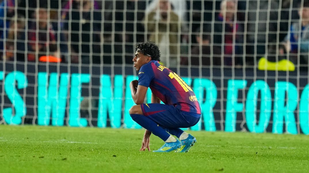 Μπαρτσελόνα: Εξετάζει καταγγελία στην UEFA για την διαιτησία Κόβατς