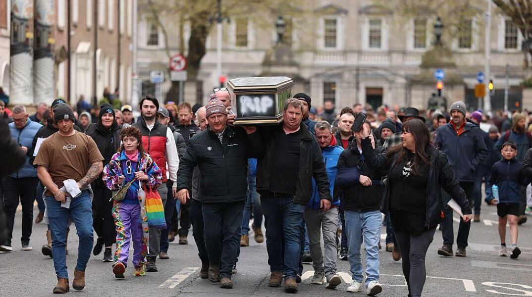 Διαδηλωτές στο Δουβλίνο