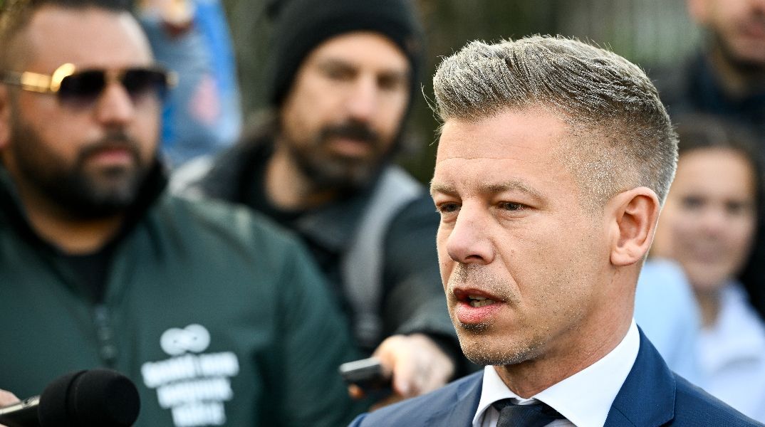 Ο Πέτερ Μαγιάρ