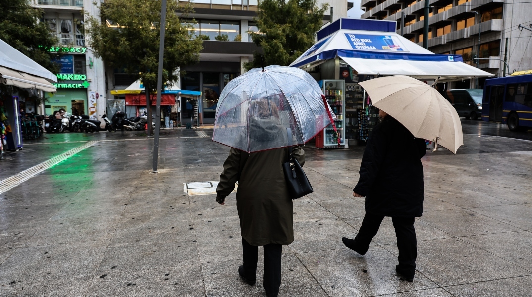 Καιρός αύριο: Βροχές και αφρικανική σκόνη στο μεγαλύτερο μέρος της χώρας