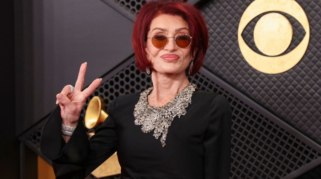 Η Σάρον Όσμπορν χάνει συνεργασία μετά τη στήριξη σε πορεία του Ρόμπινσον