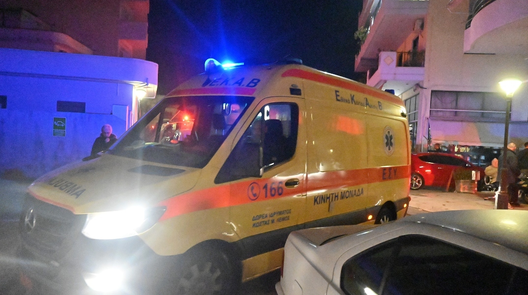 Τροχαίο στη Λιοσίων: Μάχη για να κρατηθεί στη ζωή δίνει η ανήλικη