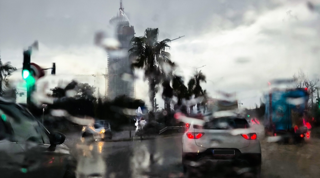 Καιρός αύριο: Βροχές στο Ιόνιο και τα ηπειρωτικά με άνοδο θερμοκρασίας