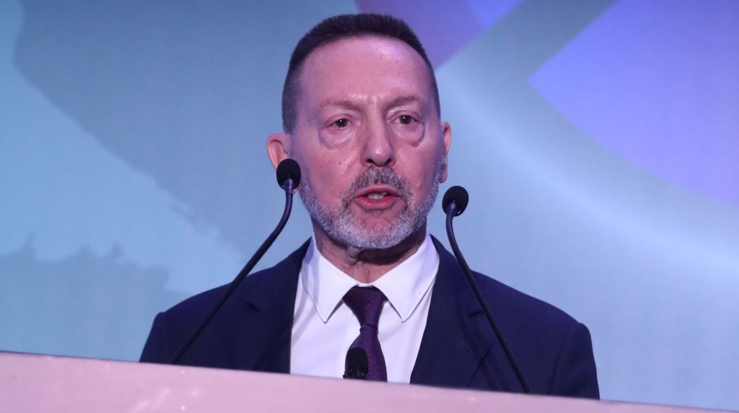 O Γιάννης Στουρνάρας