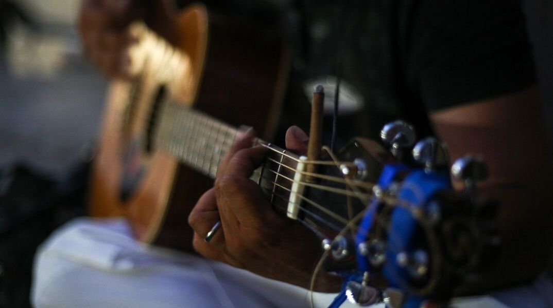 Aπάντηση του Δήμου Θεσσαλονίκης για την επιβολή προστίμου σε μουσικούς του δρόμου