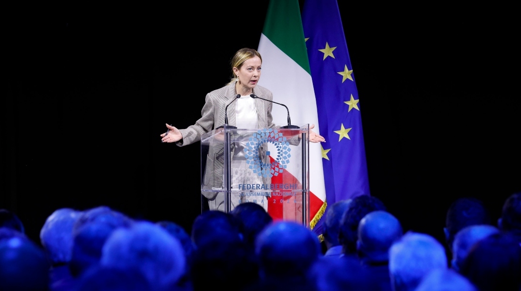 Οργή Μελόνι κατά Ελβετίας για τις υπέρογκες χρεώσεις σε τραυματίες του Κραν Μοντανά