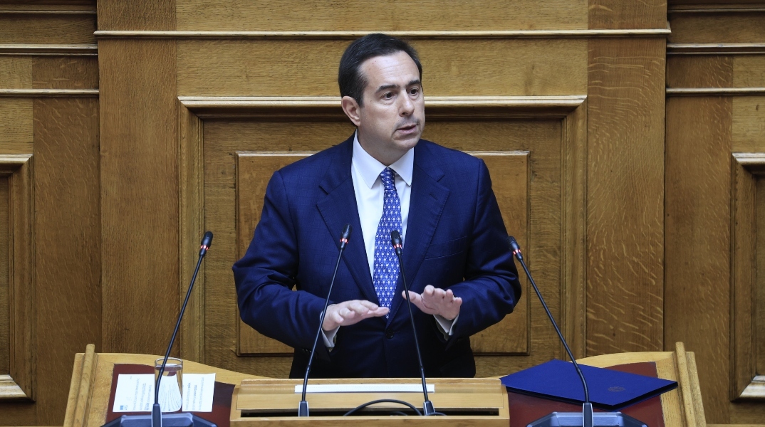 Μηταράκης: Δεν στέκει νομικά η άρση ασυλίας μου - Ζητώ να αρθεί για να μη μείνει καμία σκιά