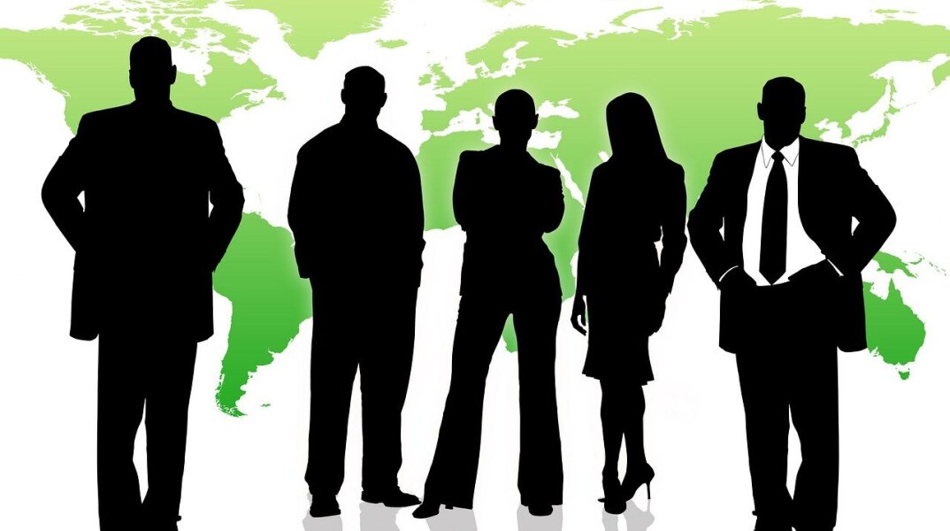 Παπαστράτος