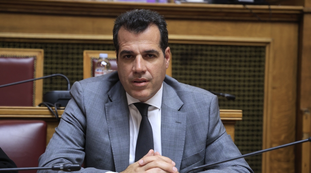 Πλεύρης: Θα έχουμε κλιμάκωση μέτρων αν υπάρξει έξαρση των μεταναστευτικών ροών 