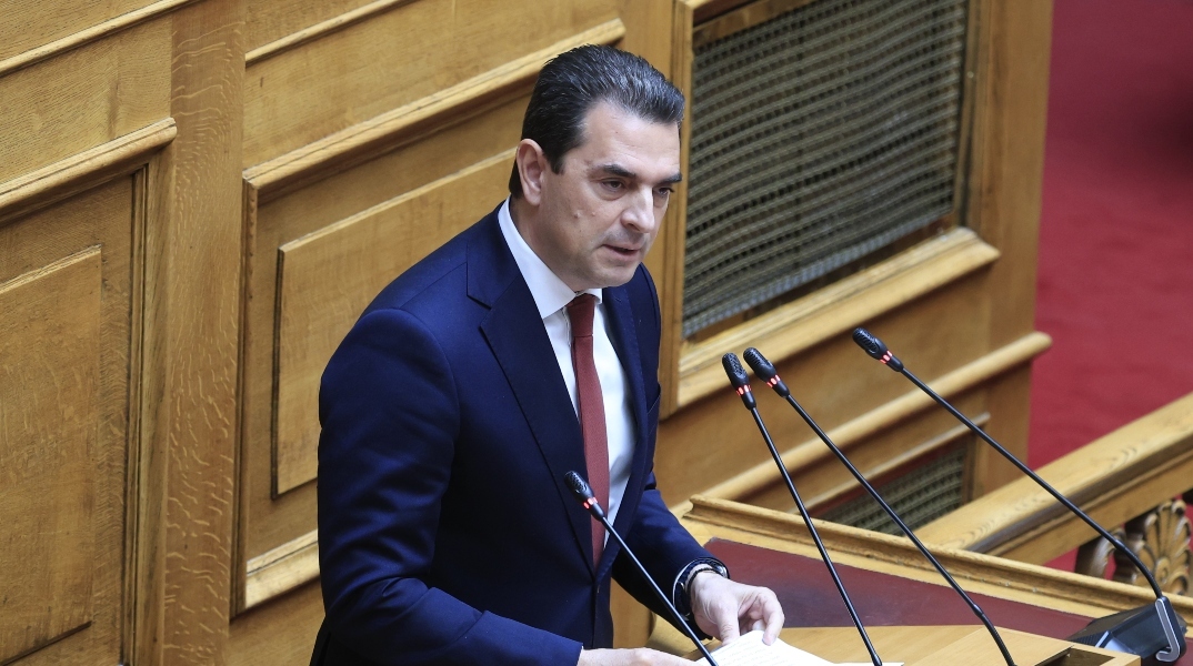 Σκρέκας: Ζητώ άρση της ασυλίας μου ώστε η υπόθεση να οδηγηθεί τάχιστα στην δικαιοσύνη