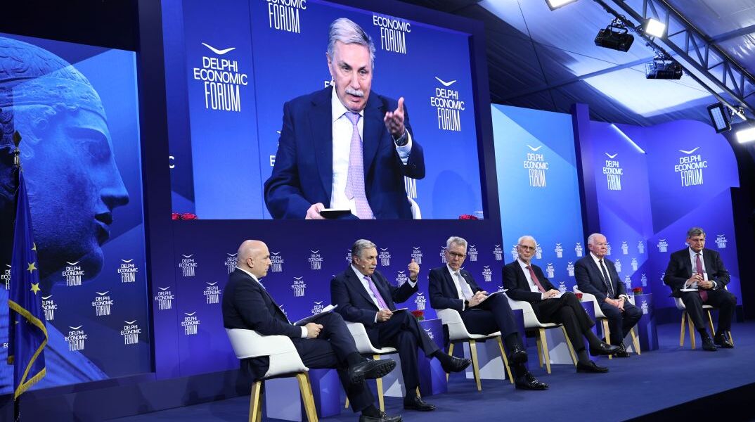 Η συζήτηση για την ενεργειακή μετάβαση στο πλαίσιο του Φόρουμ των Δελφών