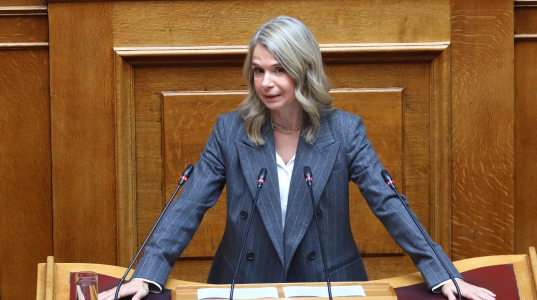 Μιλένα Αποστολάκη: Παρέμβαση του ΠΑΣΟΚ για ένα δίκαιο τραπεζικό σύστημα