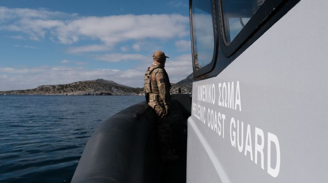 Ικαρία: Άνδρας εντοπίστηκε νεκρός σε δύσβατη περιοχή