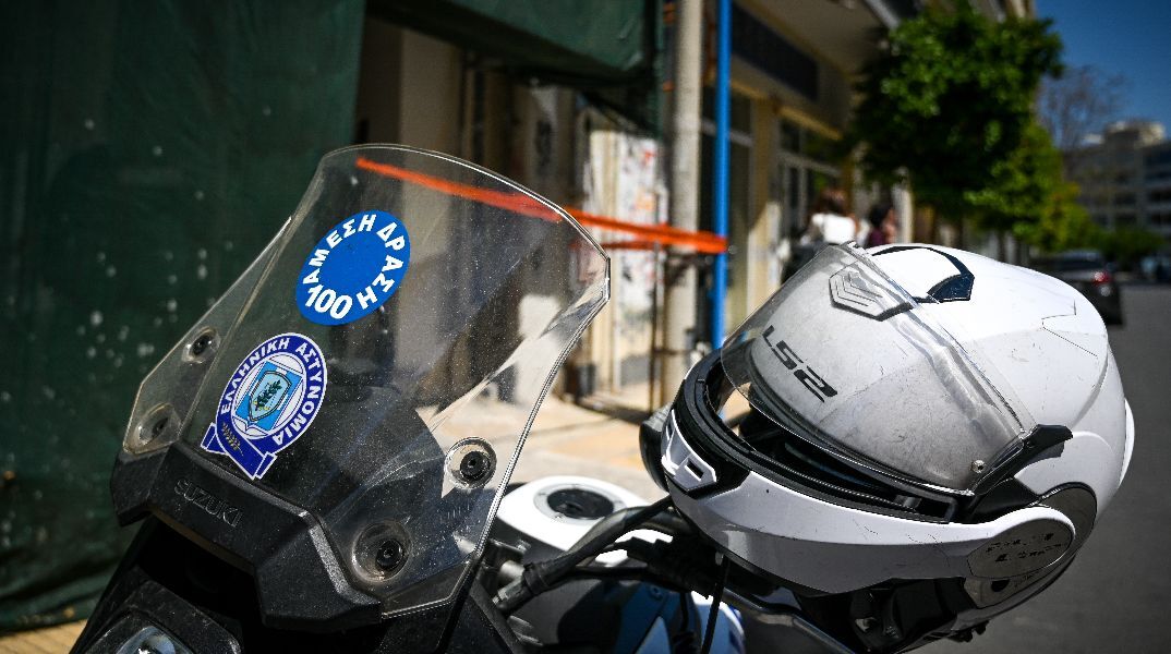 Σε ξενοδοχείο στο κέντρο της Πάτρας φέρεται να εντοπίστηκε ο 89χρονος άνδρας που προκάλεσε πανικό νωρίτερα στην Αθήνα