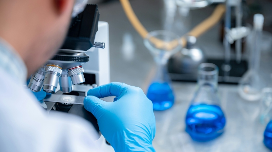 Η πρώιμη έκθεση των παιδιών στα «αιώνια χημικά» συνδέεται με κίνδυνο εμφάνισης λευχαιμίας	