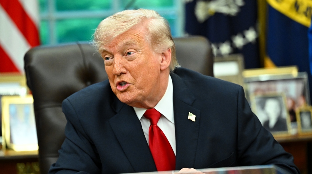 Ο Τραμπ πανηγυρίζει για την αποχώρηση των ΗΑΕ από τον ΟΠΕΚ, «εξαιρετική κίνηση», λέει